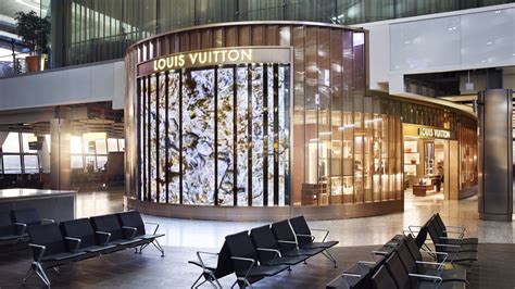 louis vuitton london heathrow airport.